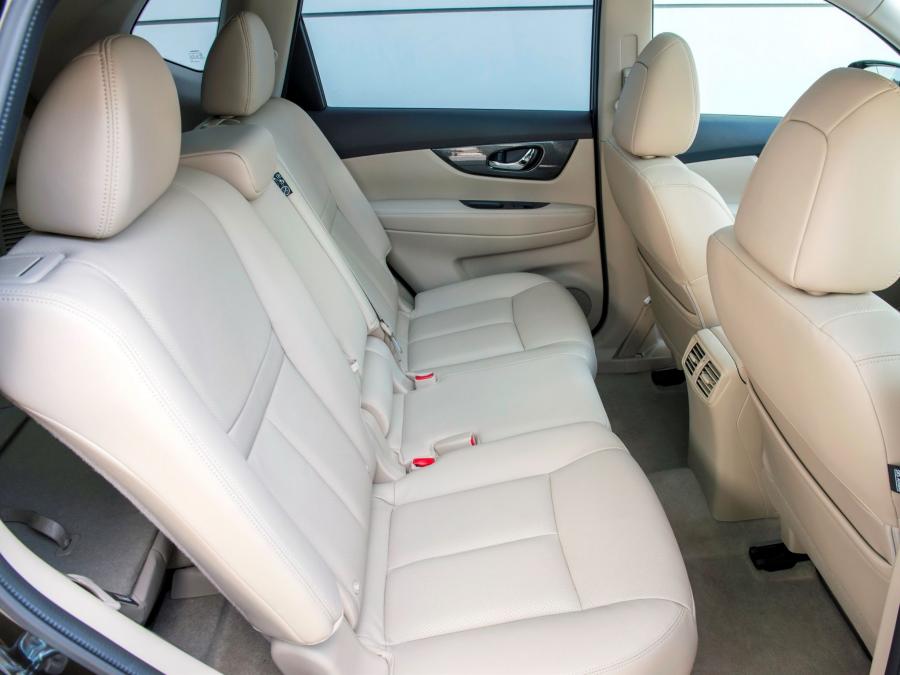  Nissan X-Trail 2014 года  (фото 21 из 30)